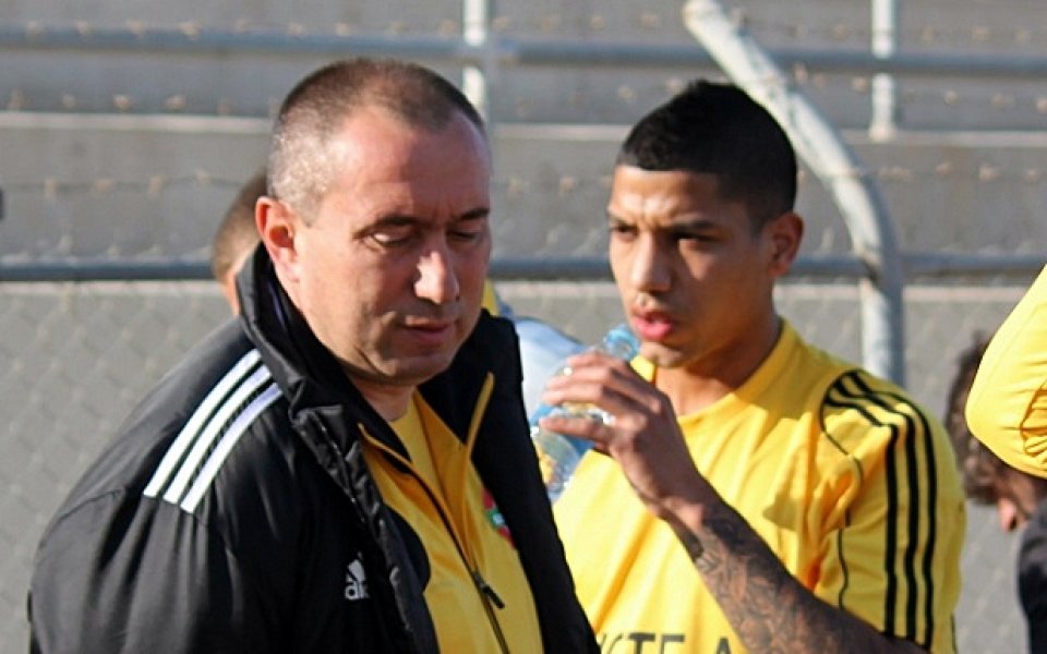 Мъри Стоилов от Кипър: При нас всичко е скромно, но от сърце