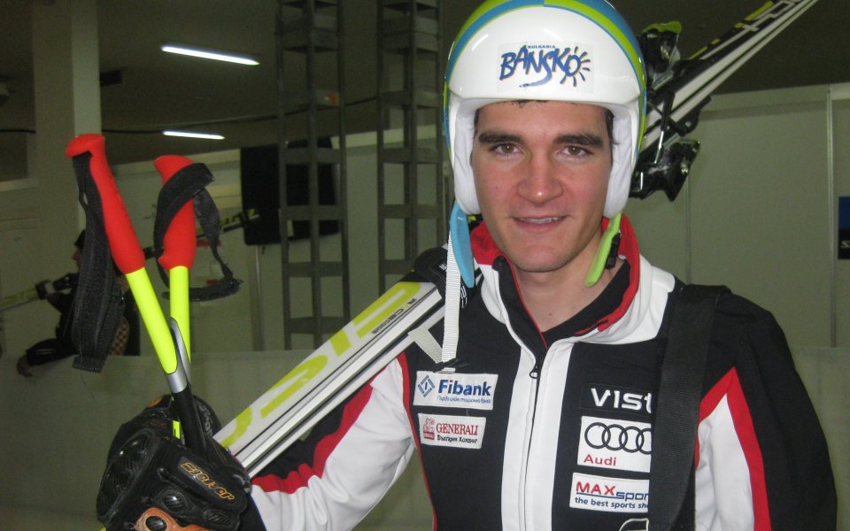Никола Чонгаров е 28-и, а Георги Георгиев 32-и след спускането за суперкомбинацията на Световното по ски