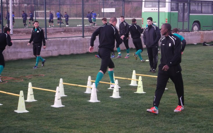 СНИМКИ: Черно море и Локо Сф тренират по комшийски