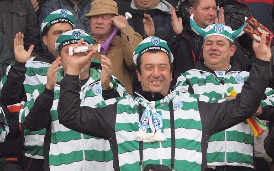 Черно море завъртя равен с лидера на Унгария