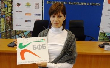 Дафовска трета с щафета в състезание на легенди, стреля страхотно
