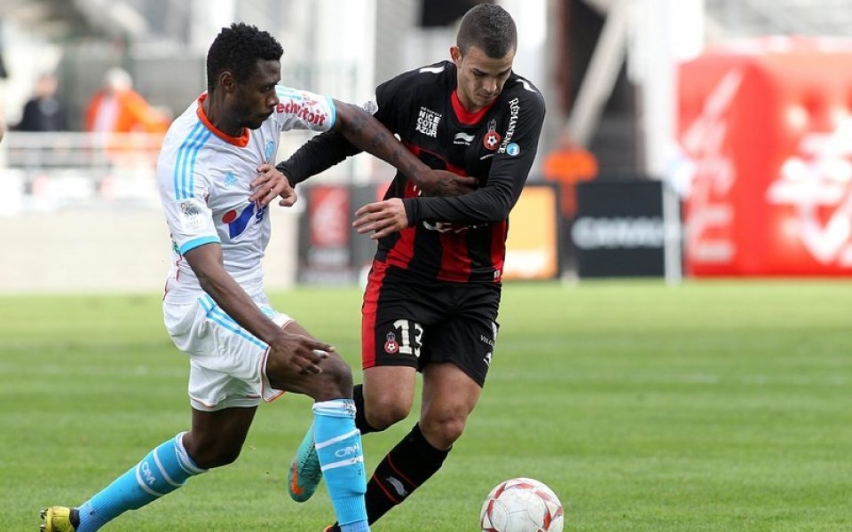 ВИДЕО: Наказаха халф на Ница до края на сезона, счупил крака на съперник