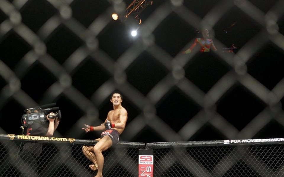 Ясни съперниците на Cage of Glory 3