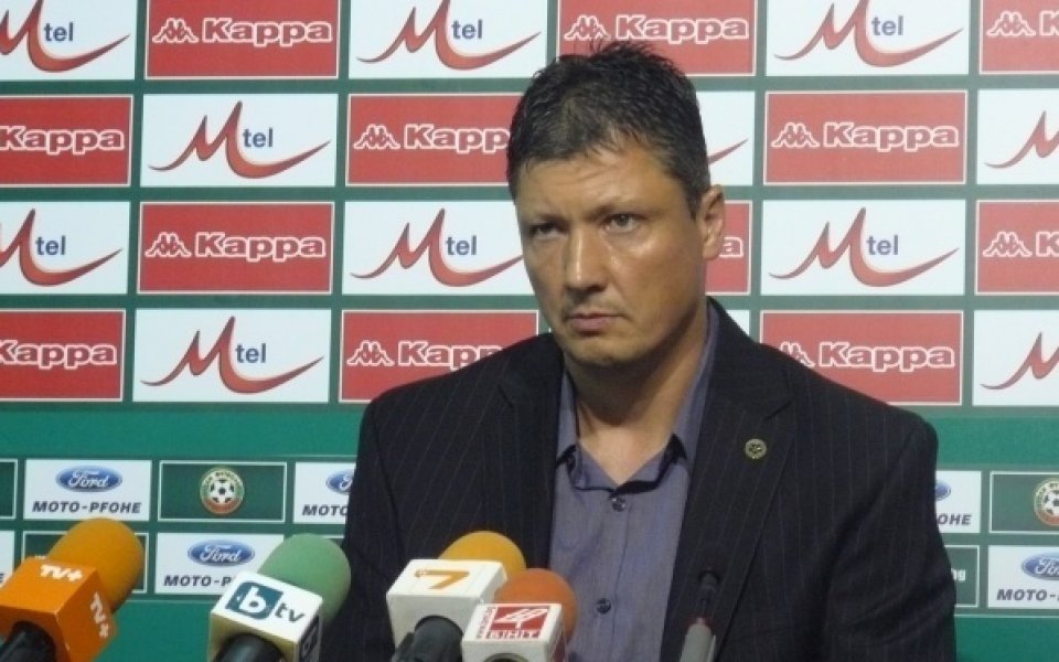 Любослав Пенев: Не бързайте със сметките