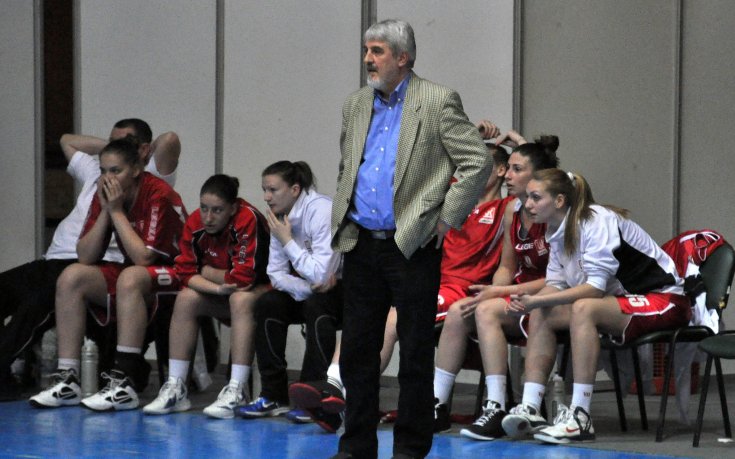 Украинка с треньорски анцунг в Нефтохимик, Маринов: Дано си е взела поука