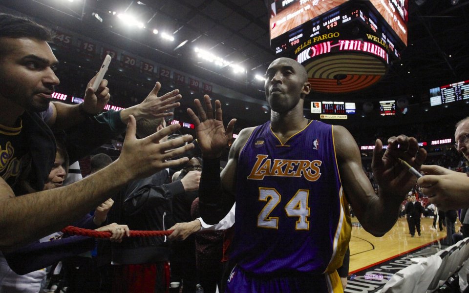 ВИДЕО: Невероятен Коби донесе ключов успех за Лейкърс