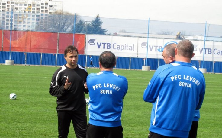 СНИМКИ: Новият щаб на Левски проведе първа тренировка