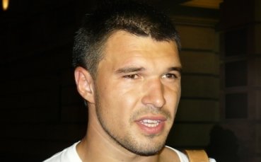 Божинов с асистенция за изключително ценните 3 точки за Виченца