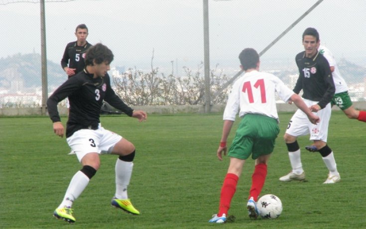 Нов успех за юношите в турнира на УЕФА