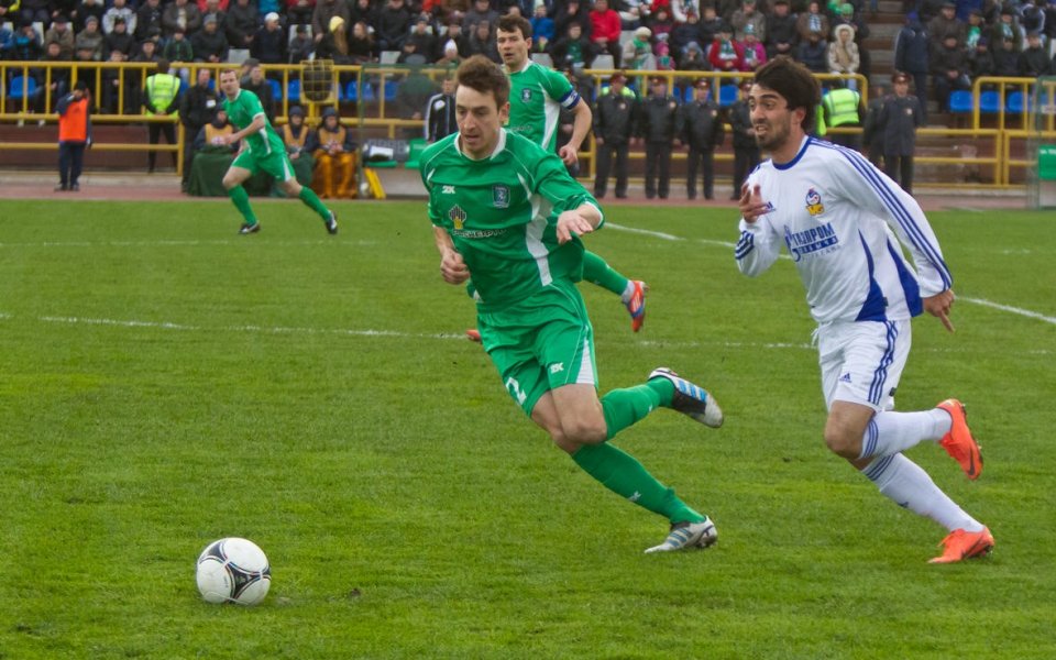 Пламен Николов и Томск се завърнаха в елита на Русия