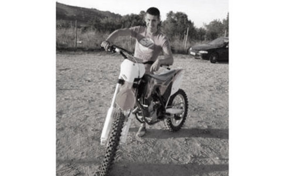 Български състезател по мотокрос загина след тежко падане в Румъния