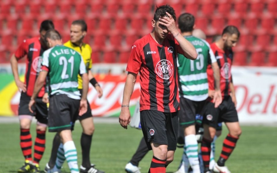 Локо Сф договори контрола със спасителя си