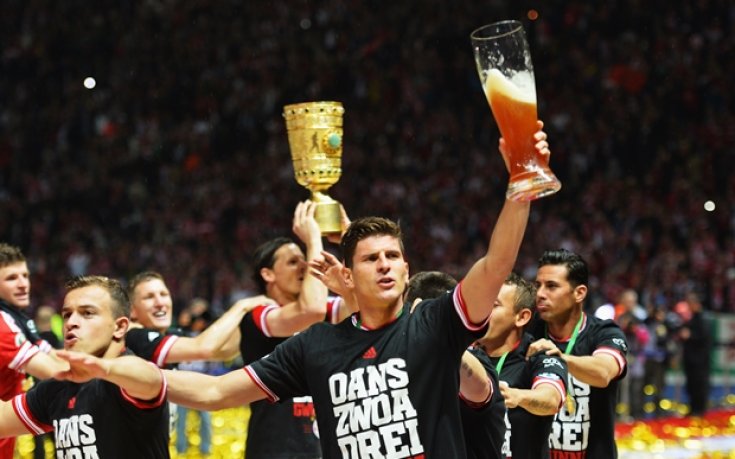 Агентът на Гомес призна: Марио напуска Байерн