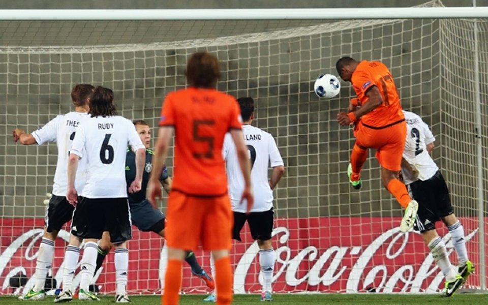 ВИДЕО: Холандия победи драматично Германия в голово шоу на Европейското за младежи
