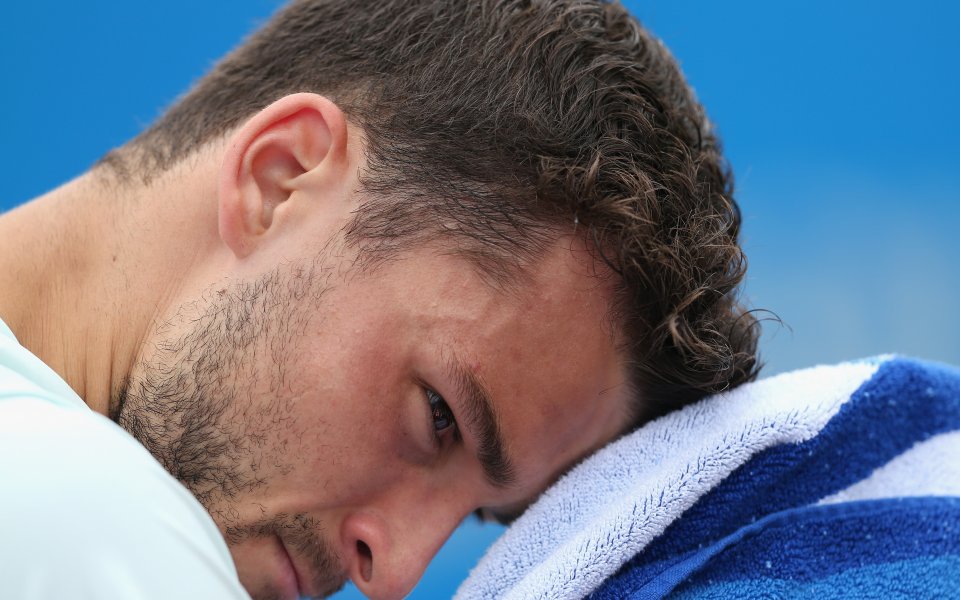 Гришо загрява за Уимбълдън в Бъкингамшир, почва с Типсаревич