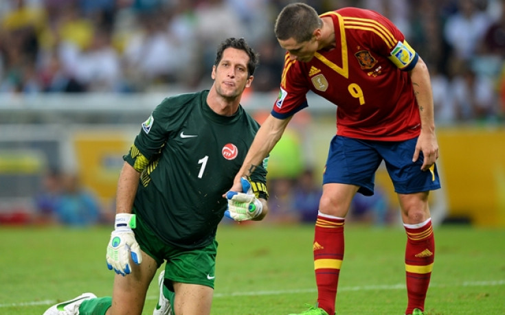 ВИДЕО: Испания спря на 10 срещу Таити