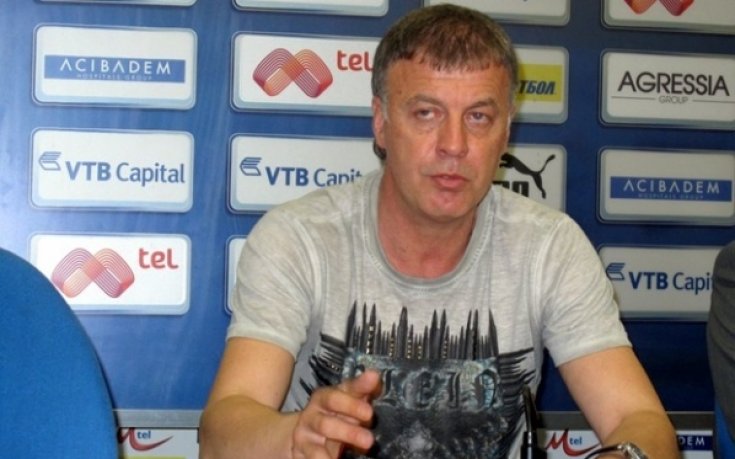 Сираков: Ще вземем защитник, може да привлечем футболист и на друга позиция