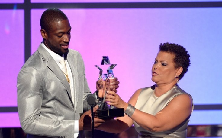 СНИМКИ: Дуейн Уейд с награда за благотворителност, гимнастичка обра отличията