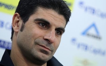 Играчите на Черно море с подарък за рожденика Георги Иванов