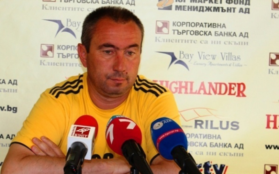 Мъри Стоилов: Футболистите изпълниха указанията, реваншът няма да бъде лек