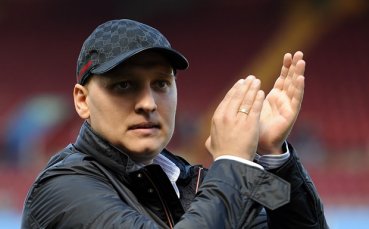 Стилиян Петров празнува 34-ия си рожден ден