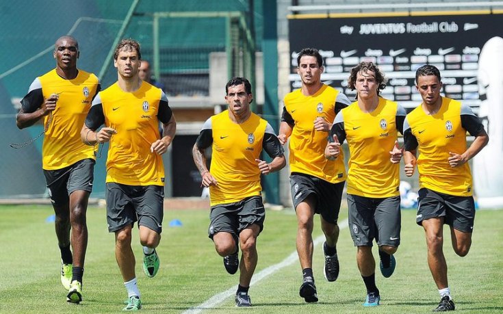 СНИМКИ: Тевес започна тренировки с Ювентус
