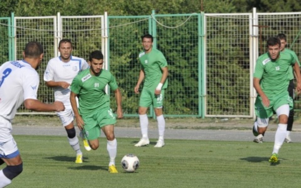 Берое измести с половин час по-рано тренировката си