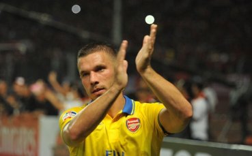 Подолски: В Англия трофеи се печелят трудно