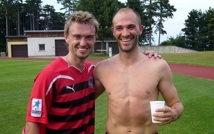 Треньорът на Амкар върна Пеев и Сираков в първия тим