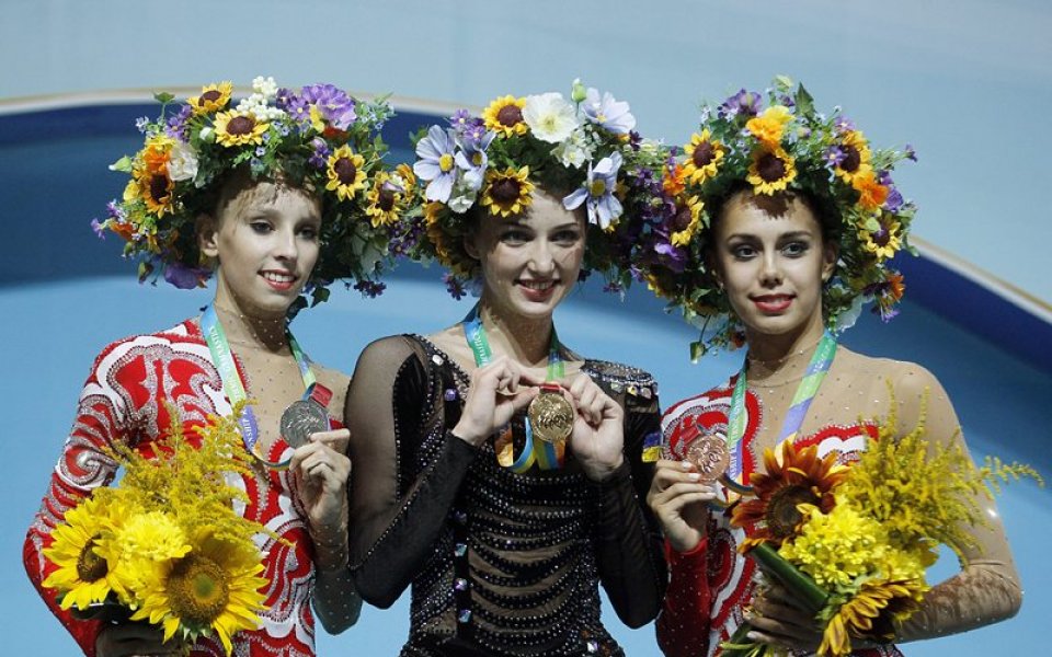 ВИДЕО: Гаф на Световното по гимнастика, пуснаха руския химн за украинска шампионка