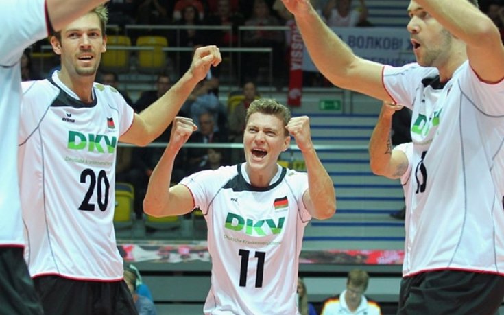 СНИМКИ: Първата изненада на Евроволей е в нашата група: Германия смачка Русия