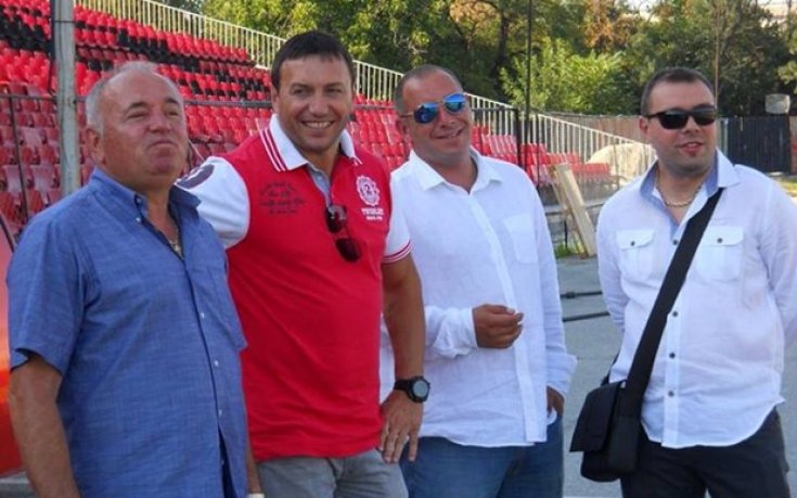 Локо Сф издири картата на испанец от Канада, в групата е за Черно море