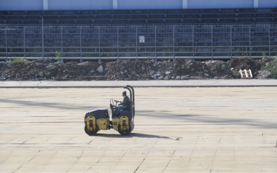 Ремонтът на терена на „Ивайло“ навлиза в последна фаза, мачове най-вероятно на пролет