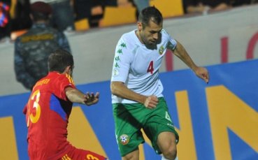 Амкар с двама българи направи хикс с Анжи