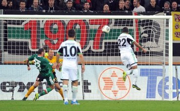 „Вълците“ прекъснаха негативната серия срещу Аугсбург