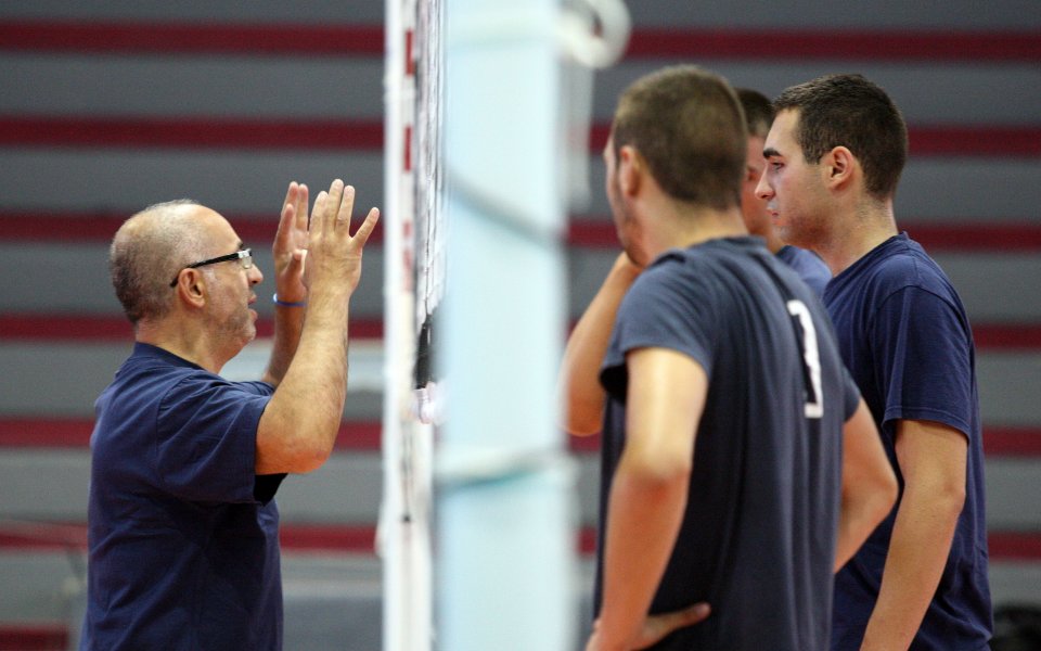 Левски Боол започна с успех първенството