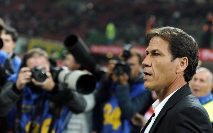 Руди Гарсия иска да се защити от шпионите