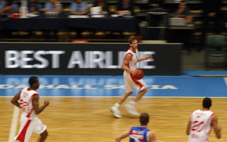 Лукойл гостува в Плоещ, гони първа победа