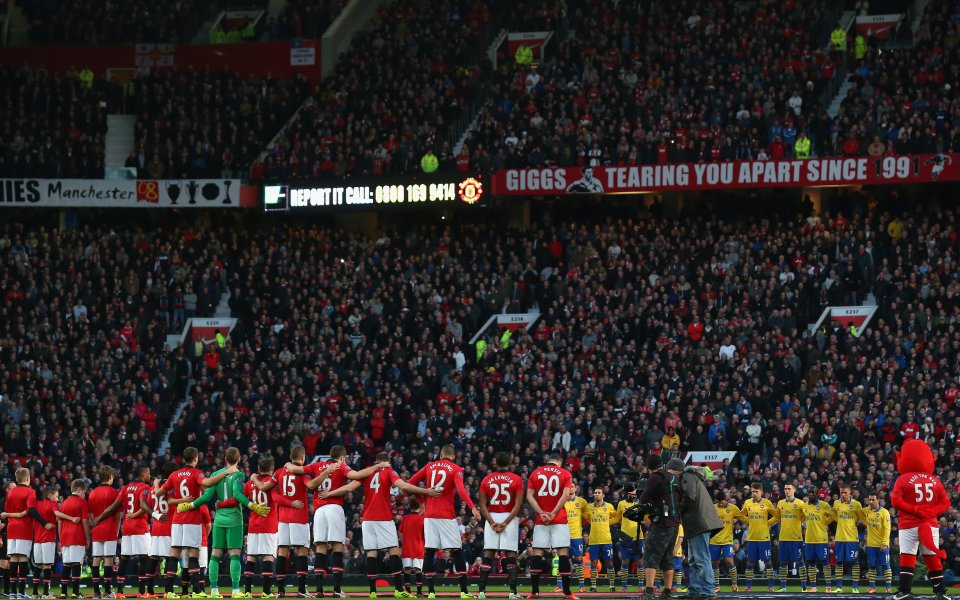 Фен на Арсенал загуби дома си след загубата от Юнайтед