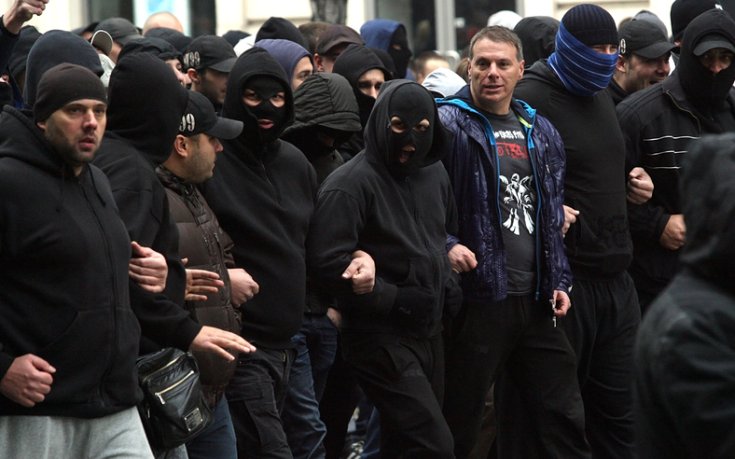 "Синьото" шествие тръгна към стадиона