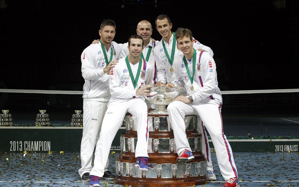 Чехия защити Купа Дейвис, разплака сърбите насред Белград