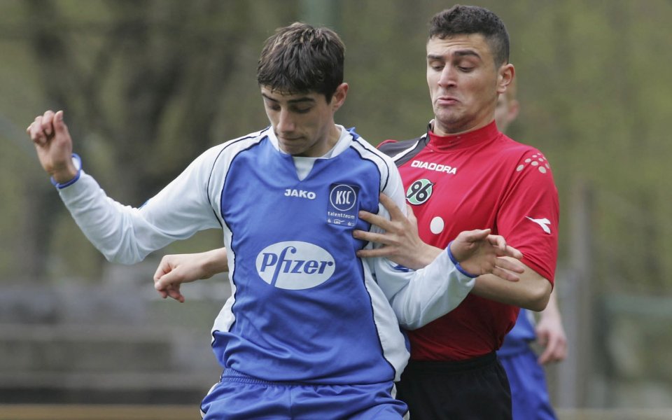 Бивш немски национал почина при бойни действия в Сирия