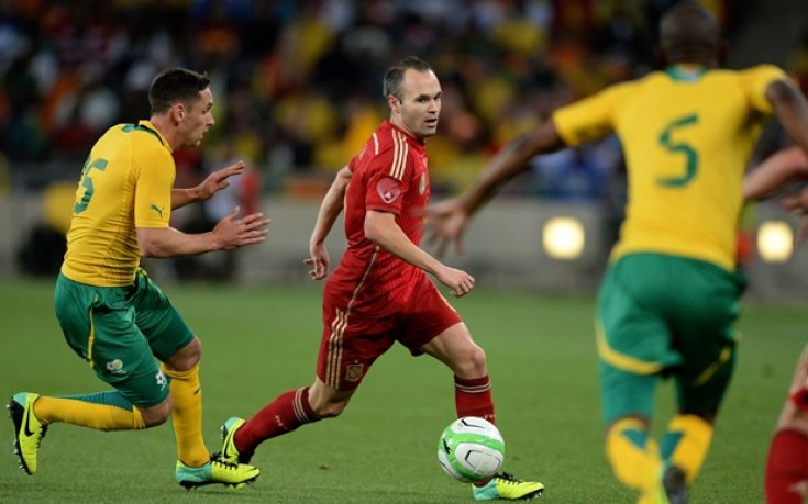 ВИДЕО: Испания разочарова срещу РЮА, Валдес с тежка травма