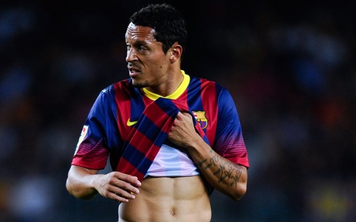 Барса без Адриано срещу Аякс