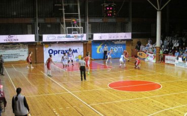 Дунав 8806  прекърши Хасково 2012 в Русе