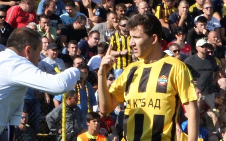 Неделев и Огнянов с пълно участие в едночасов спаринг между Ботев и Раковски