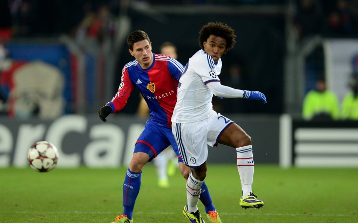 ВИДЕО: С дубъл над Моуриньо, Иван Иванов и Базел катурнаха Шалке от второто място