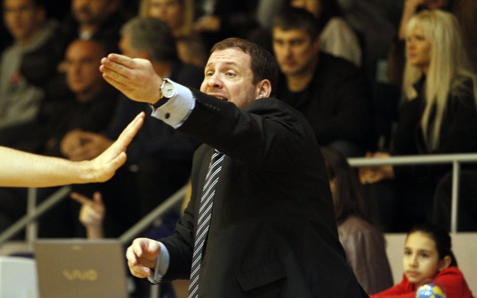 Александър Тодоров: Рано е да се говори за напредък, публиката направи мача уникален