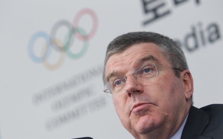 Шефът на МОК се срещна с гей-активисти