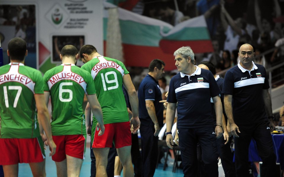 Започваме с гостуване на САЩ в Световната лига